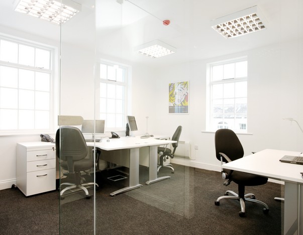 Komo Office Desking Range | allstorageproviders.ie |  1